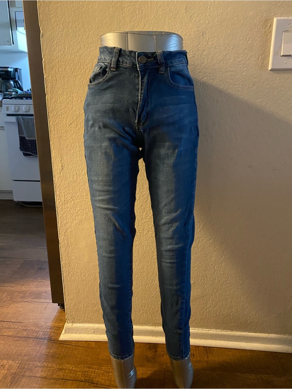 High-Rise Skinny Jeans in Deep Blue Wash